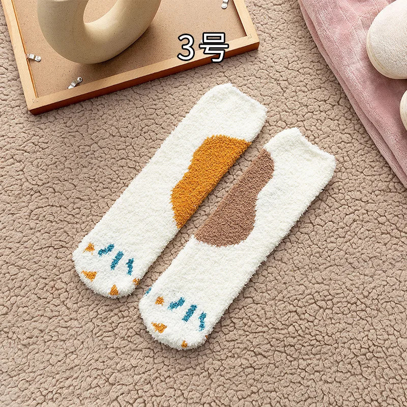 Chaussettes en velours à griffes de chat mignonnes pour femmes et enfants, tube moyen pour filles, chaussettes de sommeil épaiss