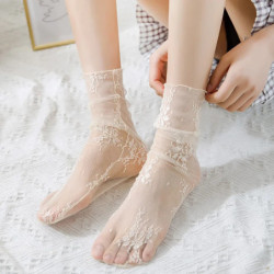 Chaussettes en dentelle florale pour femmes, respirantes, transparentes, en maille, résille, douces, drôles, Harajuku