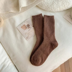 Chaussettes thermiques floues en cachemire pour femmes, chaussettes en laine chaudes, chaussettes d'hiver confortables, chausset