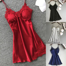 Robe de nuit en satin pour...