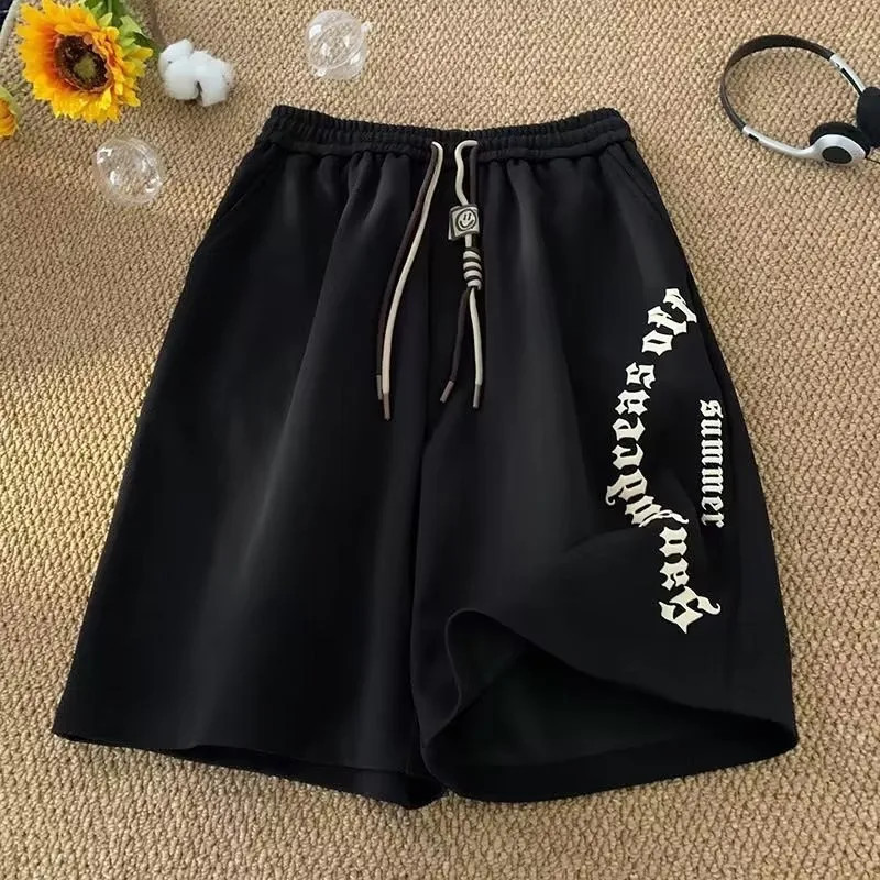 M-5XL Hommes Shorts viser courts décontractés Shorts de plage surdimensionnés Lettres rétro Imprimer Objectifs de sport Cinq poi